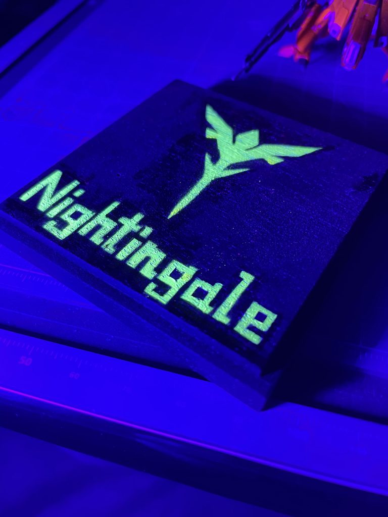 今回は台座も塗装してみました。後から名前はない方がよかったと思いましたが、書いたのに勿体無いかな？と思いそのままにしてます。