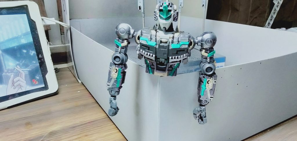 箱の中からこんにちは?