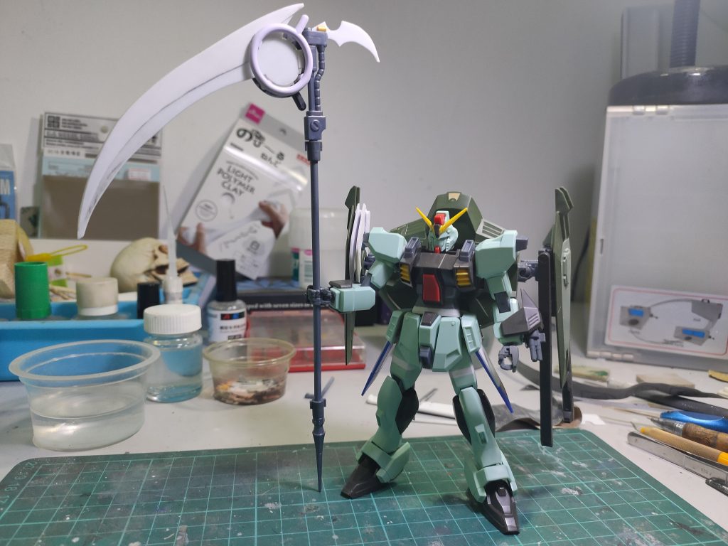 改造ポイントはプロポーションと武器の強化focus of the remodeling are to improve the proportion and weapon setup