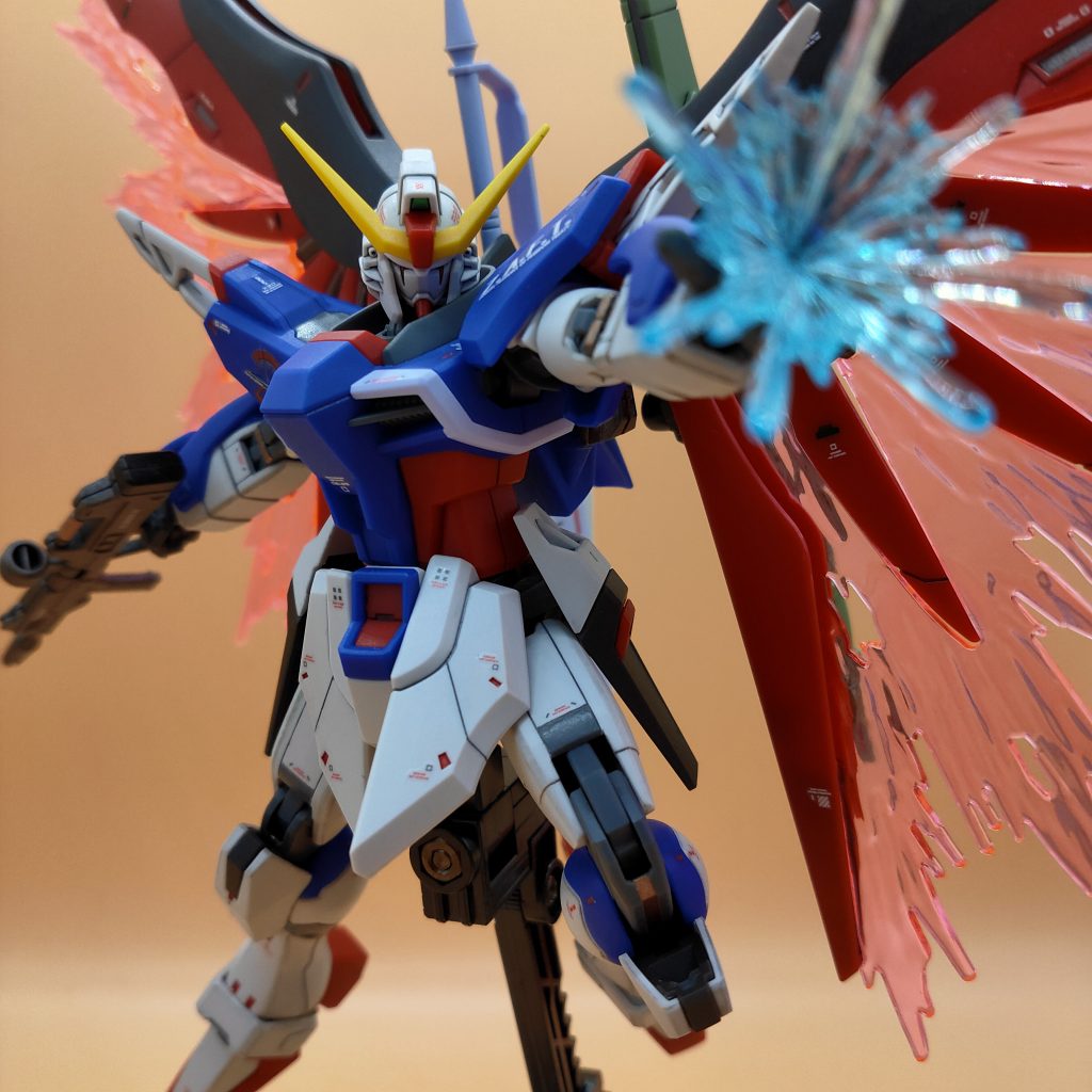 パルマフィオキーナイタリア語で「掌の銛」って意味らしいです(´ε｀ )可動域も広く様々なエフェクト付！ホントに優秀なキットでした。最後まで閲覧していただきありがとうございました。