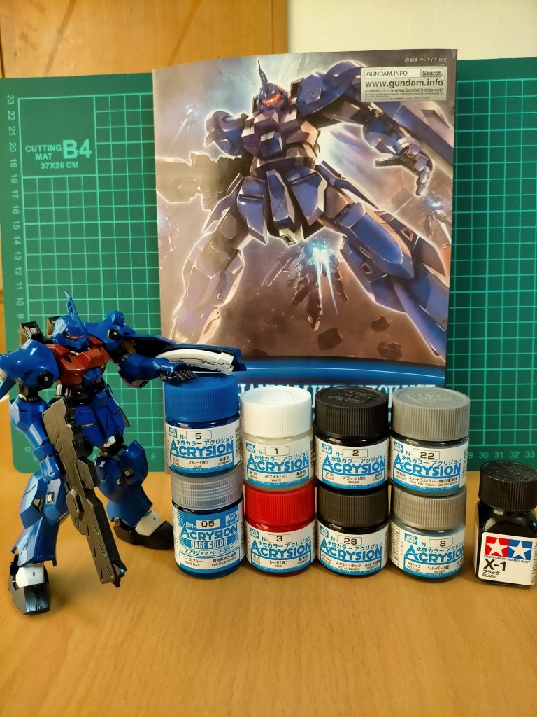 塗装レシピ  アクリジョン機体青:ベースブルー+ブルー機体赤:※ベースブルー→レッド機体黒:ブラック機体白:ホワイト機体関節:ニュートラルグレー武器等:メタルブラックバーニア等:シルバー差し色エナメル  ブラック新しい事を試そうとか気負い無く作ってる中ふと ベースブルー→レッドを重ね塗りしたら紫っぽくならんかな?と思いやってみましたがご覧の結果にwwwでもまぁ禍々しさが出たし良しとします。筆塗り3作目ですが相変わらず筆ムラが酷いですw艶消しコート吹きたいですが流石に寮なので無しですwwwただ今回何本か好み?の筆に出会えたのが良かったです!ご覧頂き感謝です。ps  8月末迄単身赴任延長が確定したので修業はまだまだ続きます笑3/2021