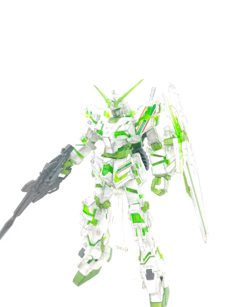 ユニコーンガンダム セブンイレブンカラー–5枚目/制作者：かえる