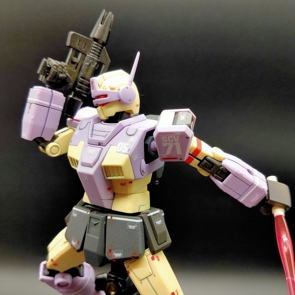 工程は成型色仕上げです。部分塗装→スミ入れ→付属のデカールを使用しつや消しトップコートを吹いてます。 