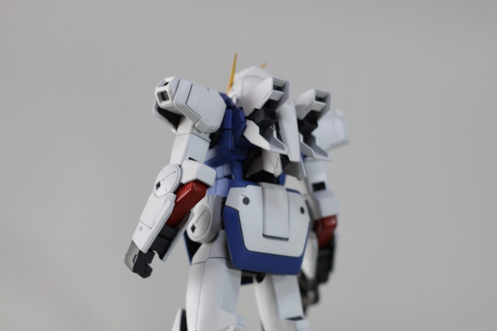 MG Vガンダム–4枚目/制作者：hippo