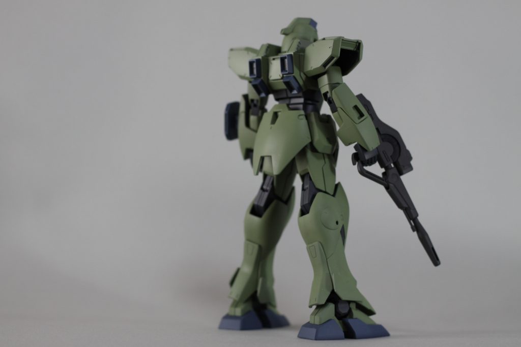RE/100 ガンイージ–3枚目/制作者：hippo