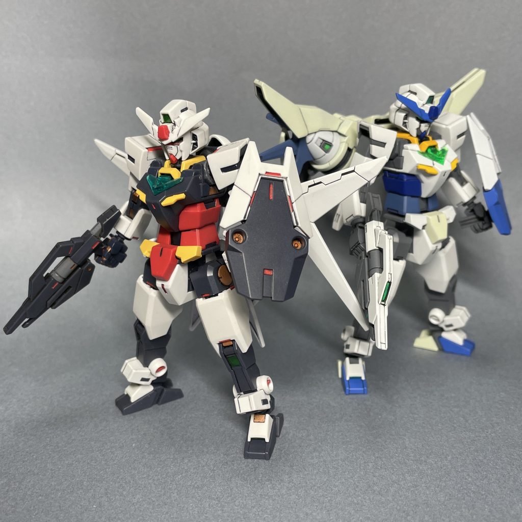 コアガンダム（アルスアースアーマーの一部を装備）と並べてみました。　ヒロトとリクのコアガンダム縛りミッション？　コアガンダム２ヒナタ機関連で いろいろ投稿したので、このさい便乗してGNコアガンダムも投稿しました。