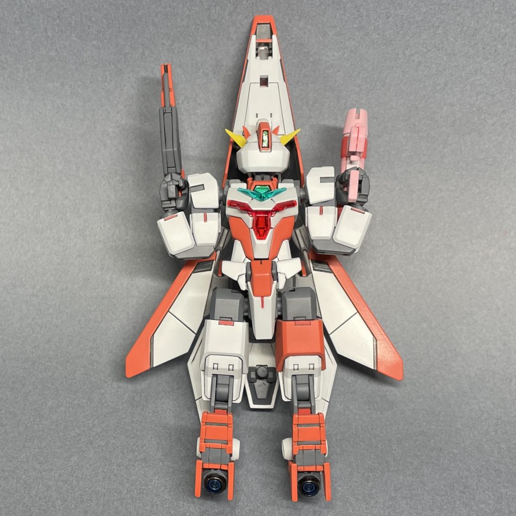 コアフライヤー　下面かかとの部分を削り、足首の後ろの部分をディティールアップしました。