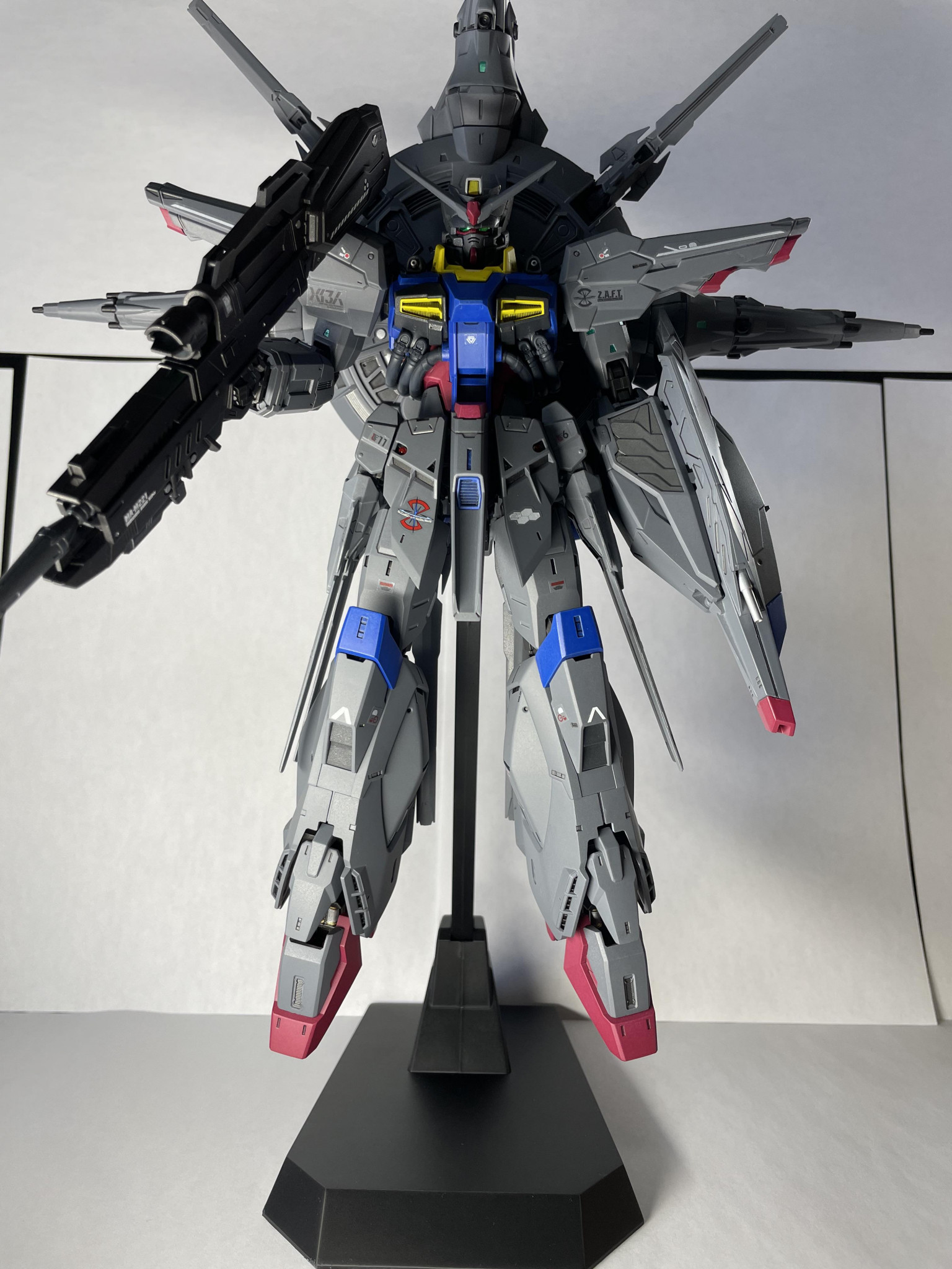 MG プロヴィデンスガンダム｜miyabi03さんのガンプラ作品｜GUNSTA 