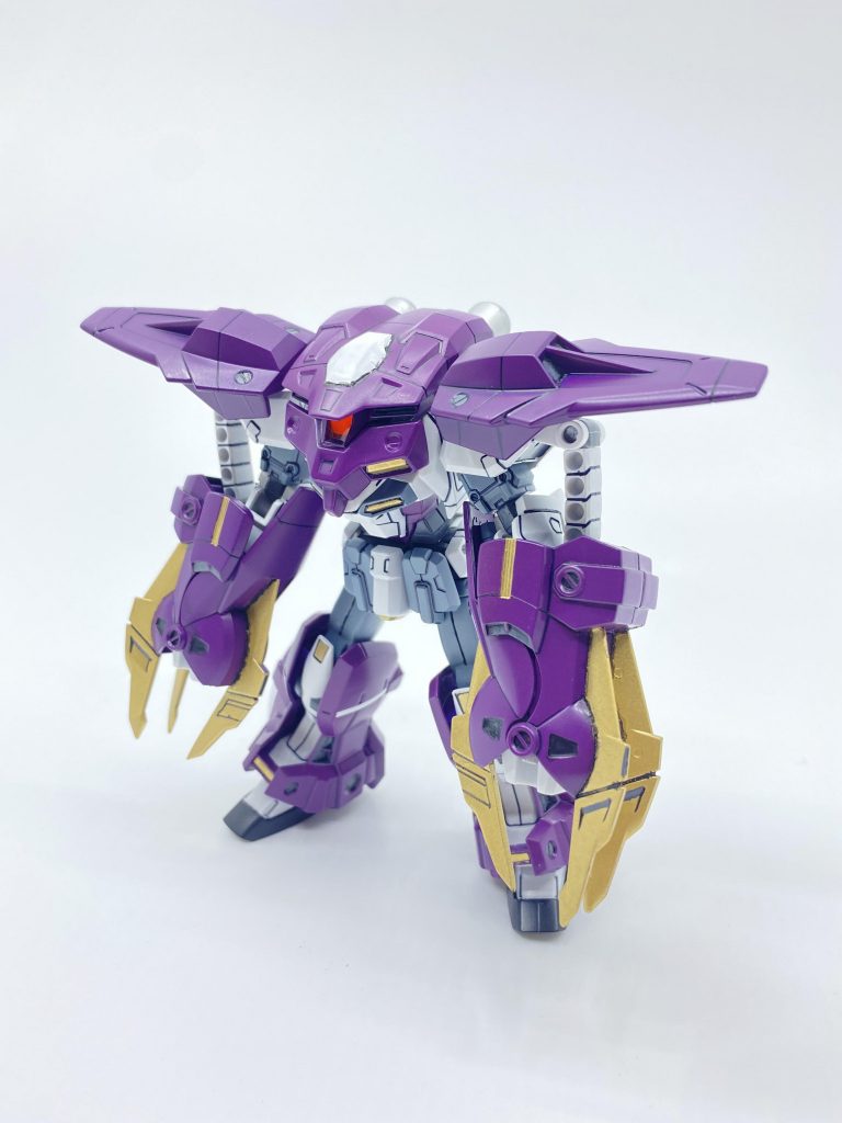 アスクレプオスの目玉!接近戦モード!異形オブ異形!私がこのガンダムを知ったのはGジェネが初だったのですが、プレイ当時「マジかよ…」って思わず声に出たくらいの衝撃でした(笑)