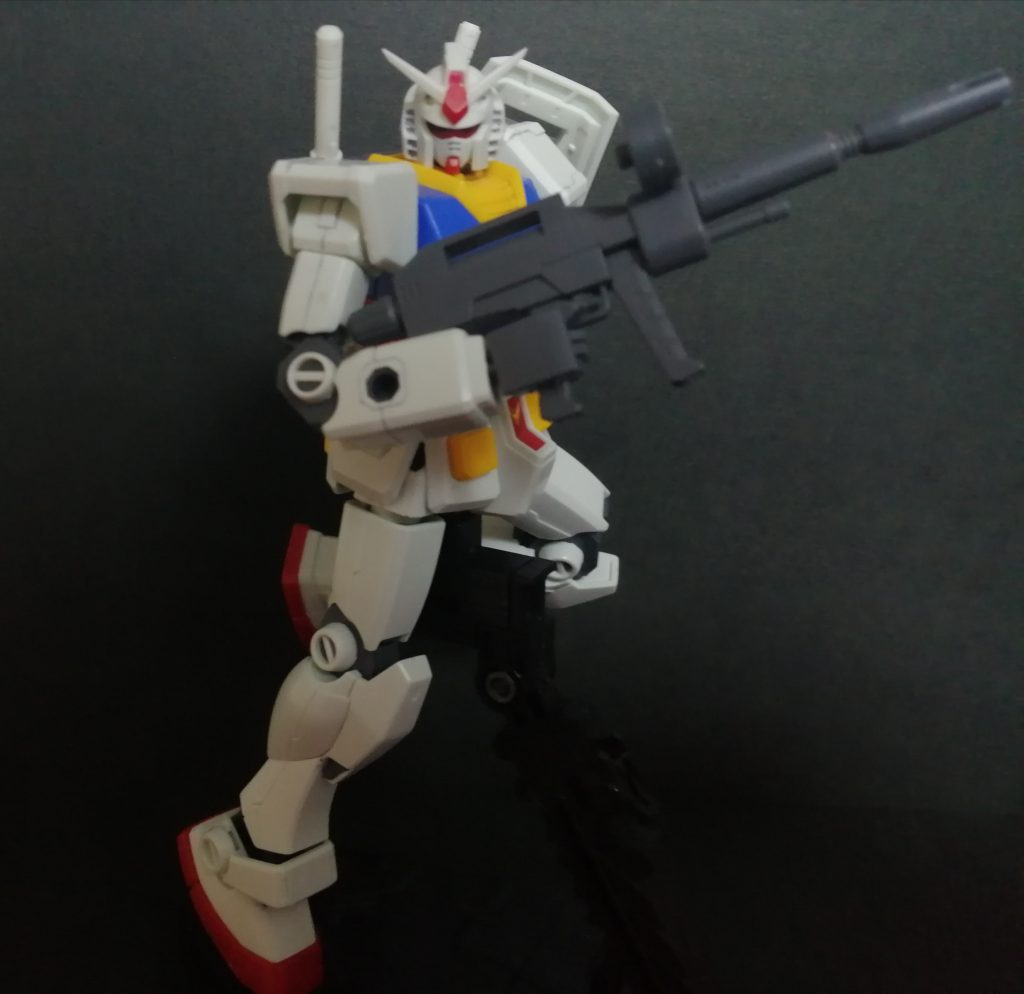 ただの撮影用ポーズでもエース機とかならプロパガンダ用写真って設定にもできるか