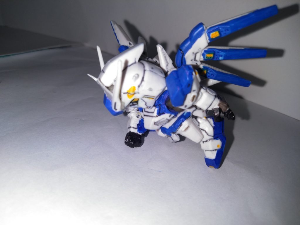 「ずっとポーズが変わってないんだよ!」 Gフレーム、νガンダムSD、これ、    全部一緒!