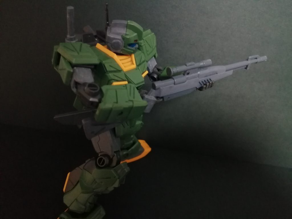 ジムストライカー近接全振り機体のくせにスナイパーライフルとか180mmキャノンとかが似合ってしまう