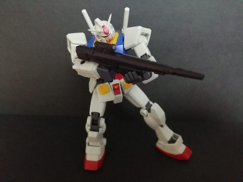 ガンダムこのポーズはストックの付いていない武器推奨武器支え手はたしかWDジム砂2から