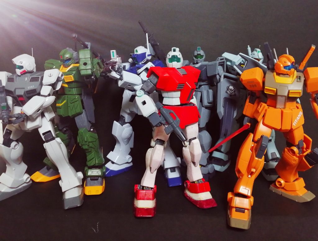 GUNSTAがザクで溢れかえってるので対抗して家のジム勢揃い