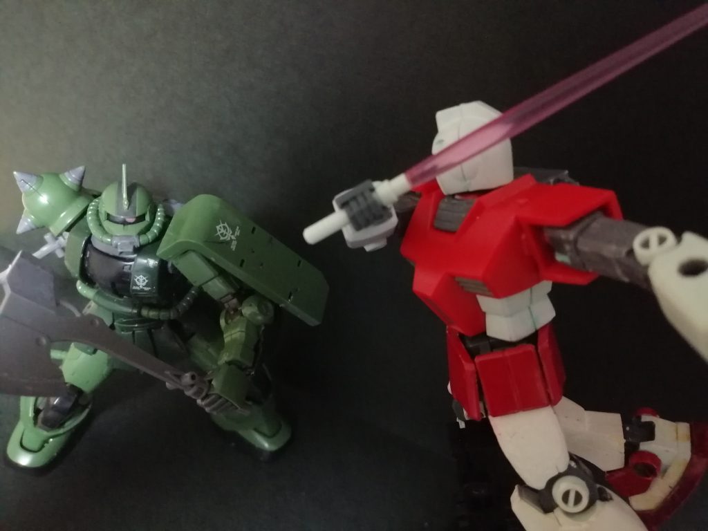 せっかくのザクの日なのでにザクにも撮影に参加してもらう