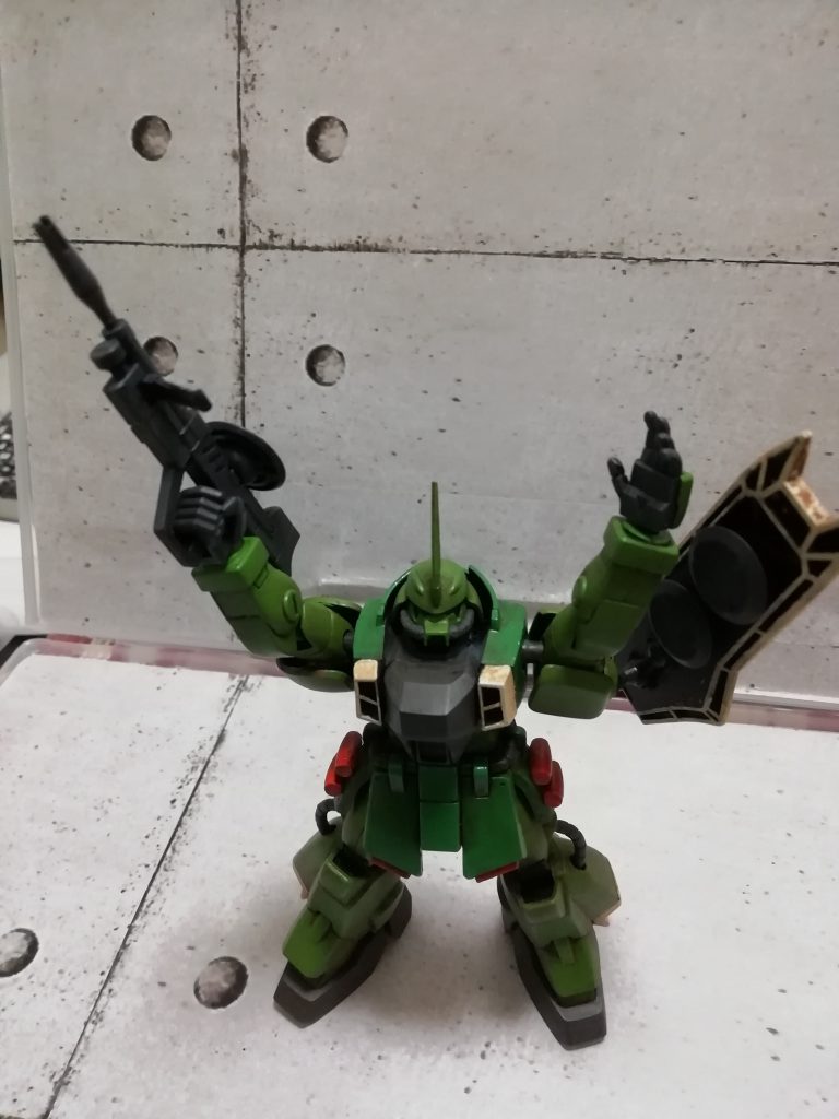 撮影するのに動かしたらパキッて音鳴りました、、、､、