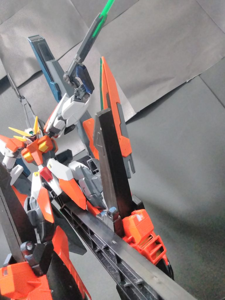 クアンタライフル(GNソードV)でしっぽになっています