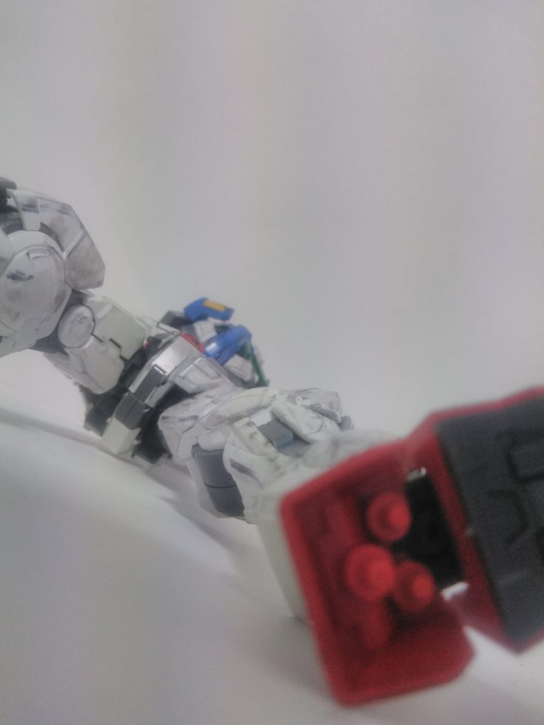 ポケット風ちなみに左腕の切断はリード線使いました(ケンプファーのチェーン)ご観覧頂きありがとう御座いました!