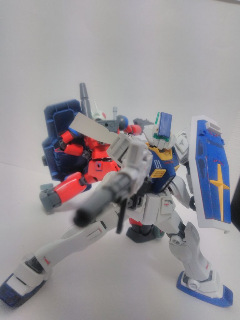 うしろを任せて決めポーズ!https://gumpla.jp/hg/683709 このジムはやり直しをしよう…ご観覧頂きありがとう御座いました!