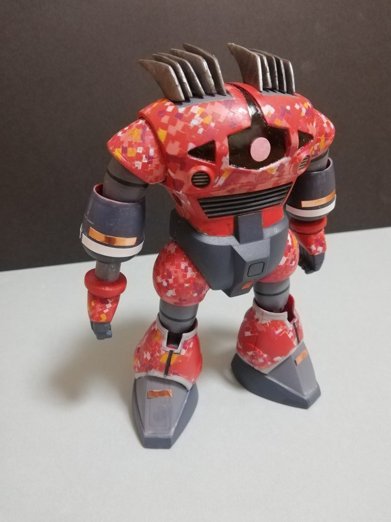 マスキングでデジタル風迷彩塗装に挑戦してみましたがまだまだ技術が足りないですね