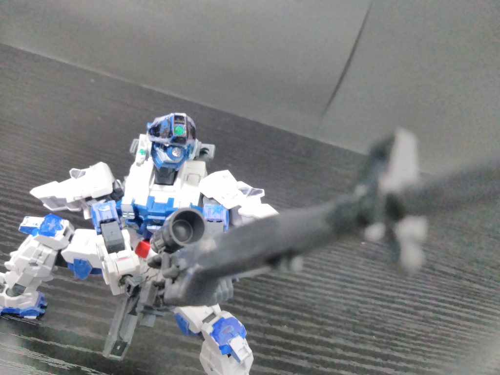 その方向に撃つことほぼないと思う