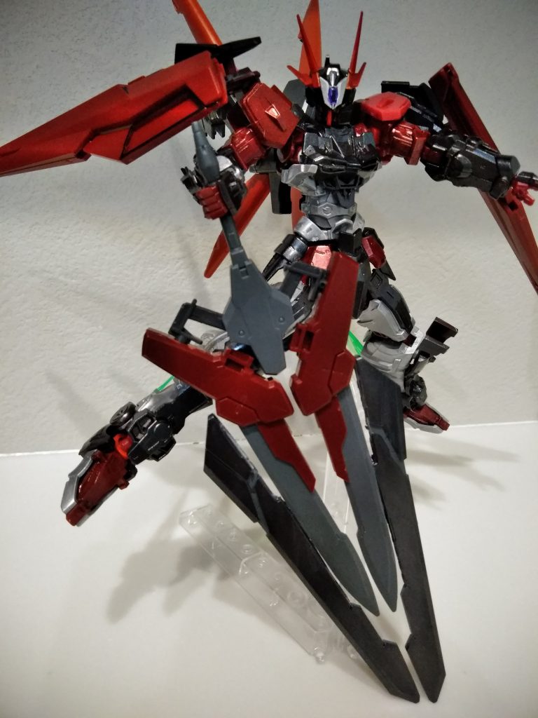 ロードアストレイΩを意識した大剣モードも再現!