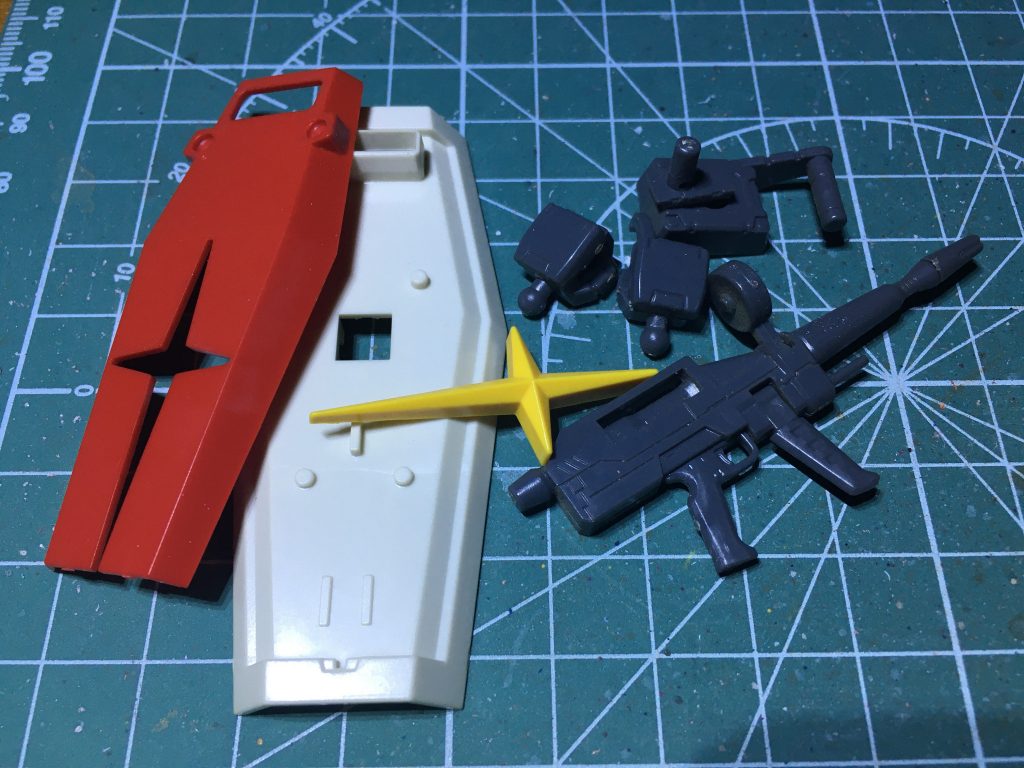 購入したのがライトパッケージ版でしたので友人から貰ったマウンテンサイクルからライフルとシールドを発掘しました、ありがたや~