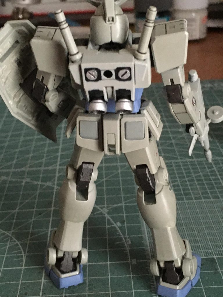 背面は飾ると見えなくなるので超絶手を抜きました、見事なまでにつるっつる!