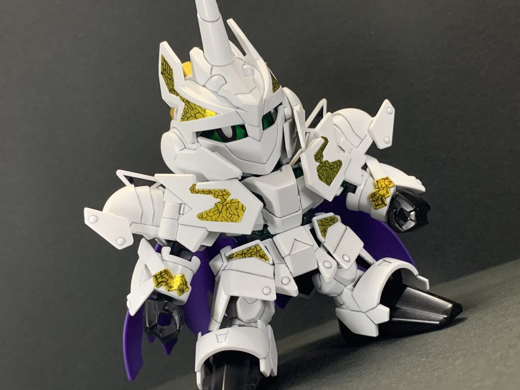 マスクドモードは付属のホイルシールを使ったところが多めです。