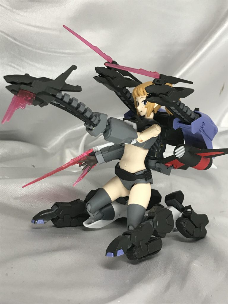 この角度が一番ケルベロスバクゥっぽい