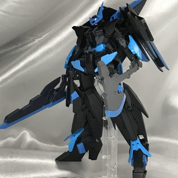 ガンダム ブラックスワン