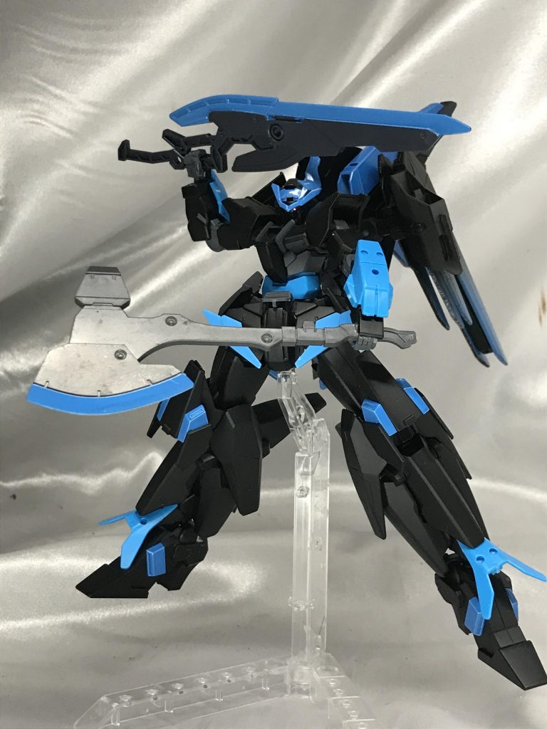 ガンダム ブラックスワン–5枚目/制作者:珠衣明