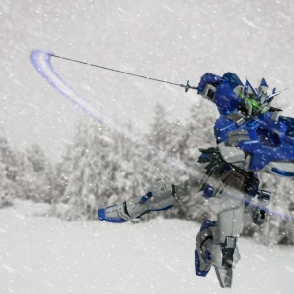 今年最初の新作　ガンダムネーヴェ