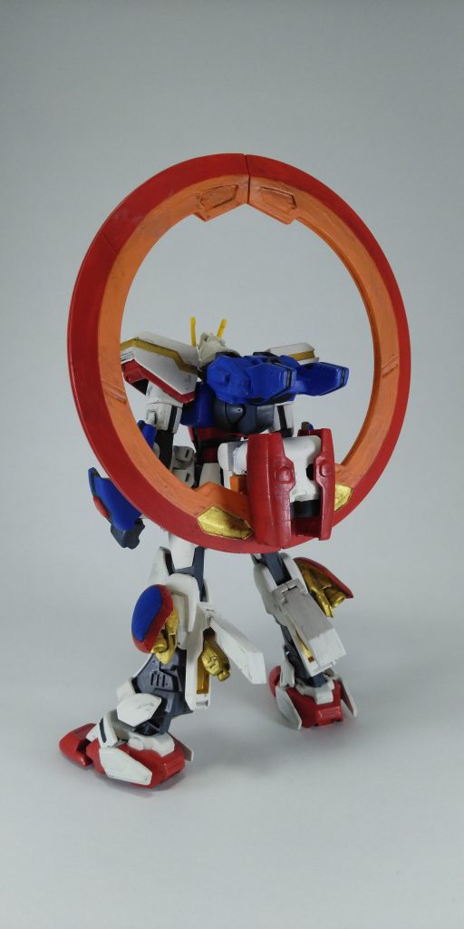 HGスターゲイザーとSDスターゲイザー、BB戦士シャイニング、1/144ライジングガンダムに付属するシャイニングガンダム用の余剰パーツ、その他ジャンクパーツを使用。意地でもHGや旧1/144のシャイニングのパーツは使いたくなかったのです。