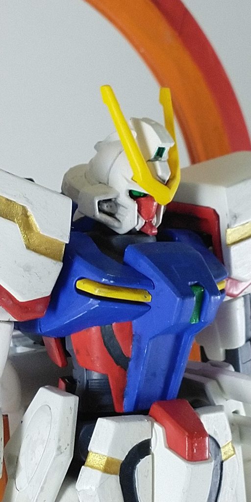 スターゲイザーの全身の黒いラインは一部を金色に塗装しスーパーモード感を出しました。