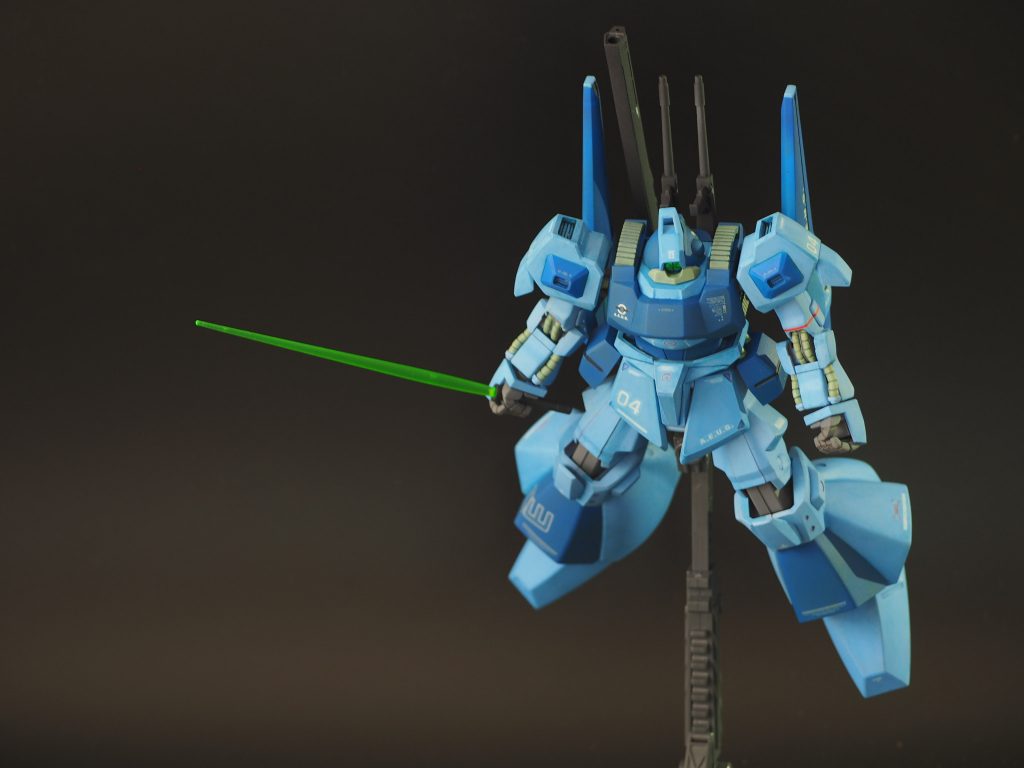 意外と似合うビームサーベル