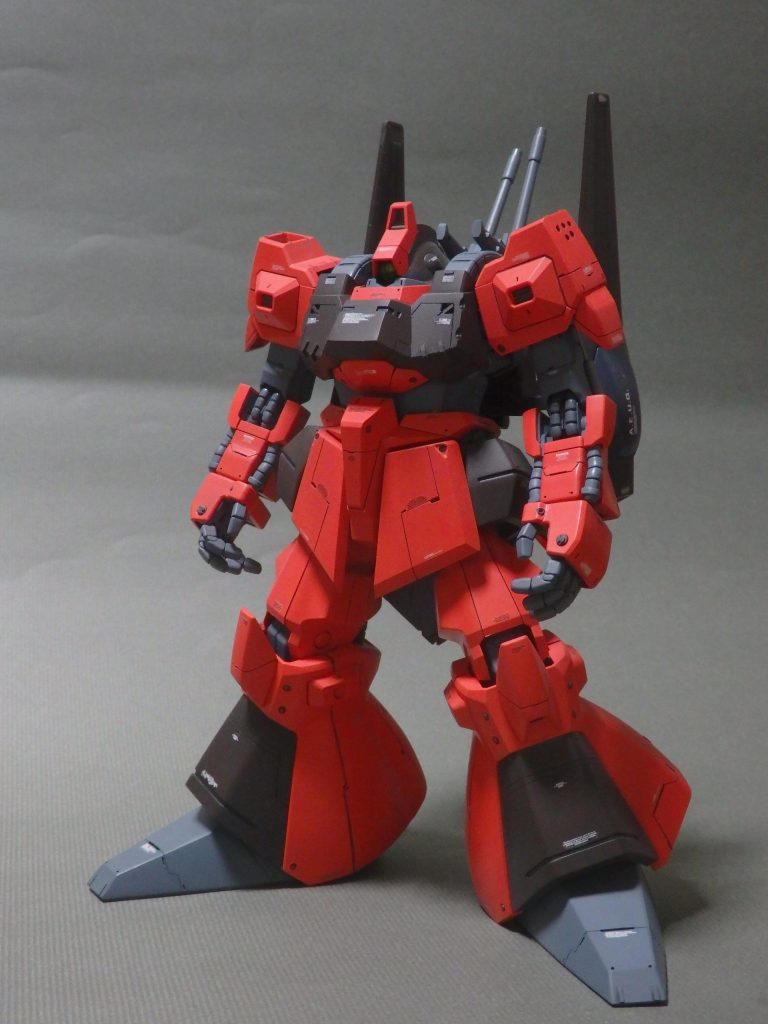 １０年以上前に初めてBMCタガネを買って練習のつもりでデンホの作例を参考に作った物です。そっくりなんて、とても出来そうにもなかったので出来そうなところだけ真似てます。