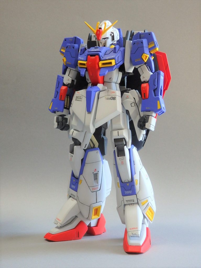 ガンプラは何回も作り直せるのがいいですねー。