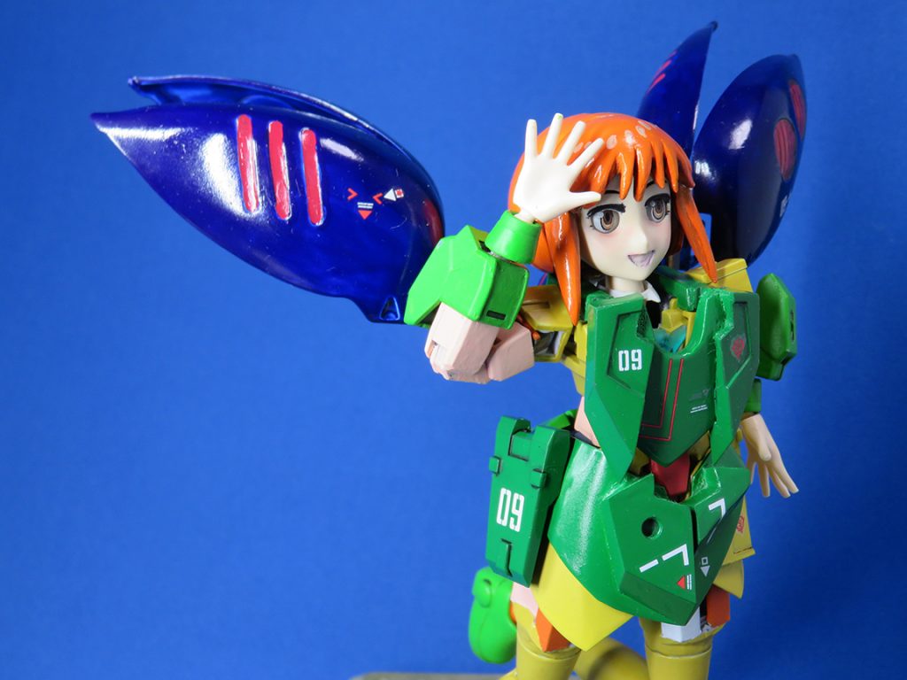 右ウイングのデカールは 😆