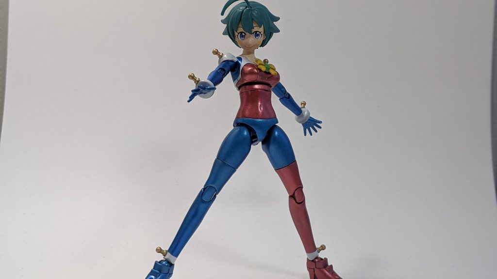 干渉するパーツがないのでポーズは取りやすいです