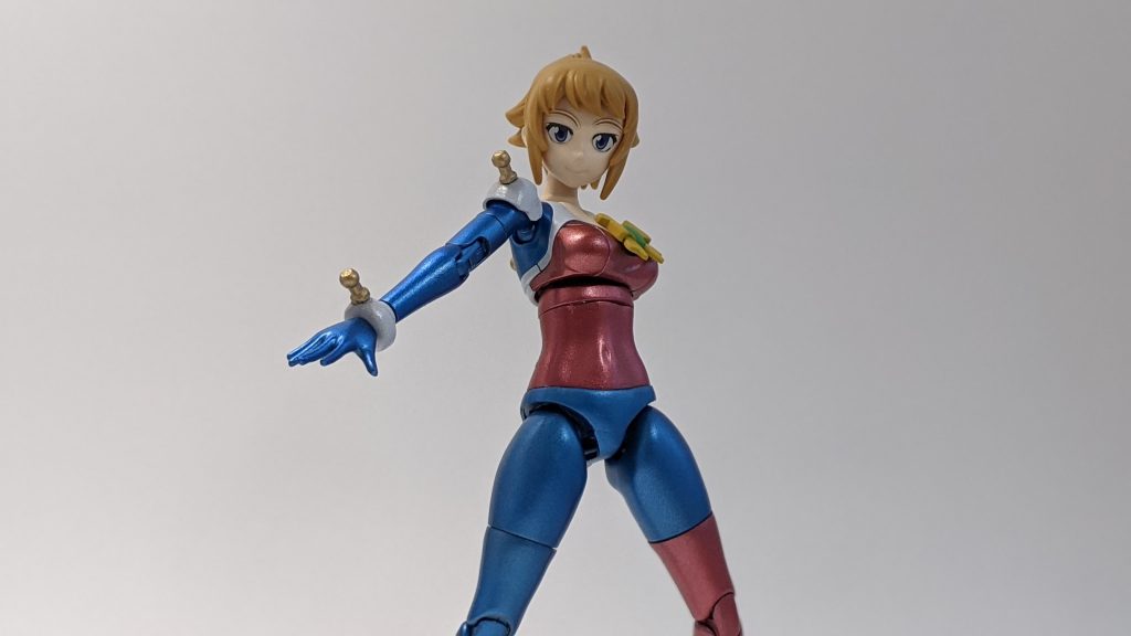 首のジョイントが共通なら顔を変えて遊ぶことも