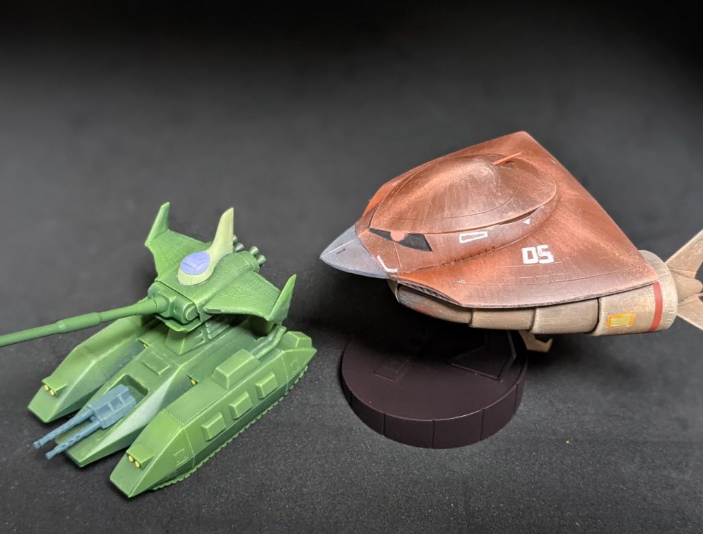 グラブロと同時製作中。このあと手書きマーキング、ウェザリング。