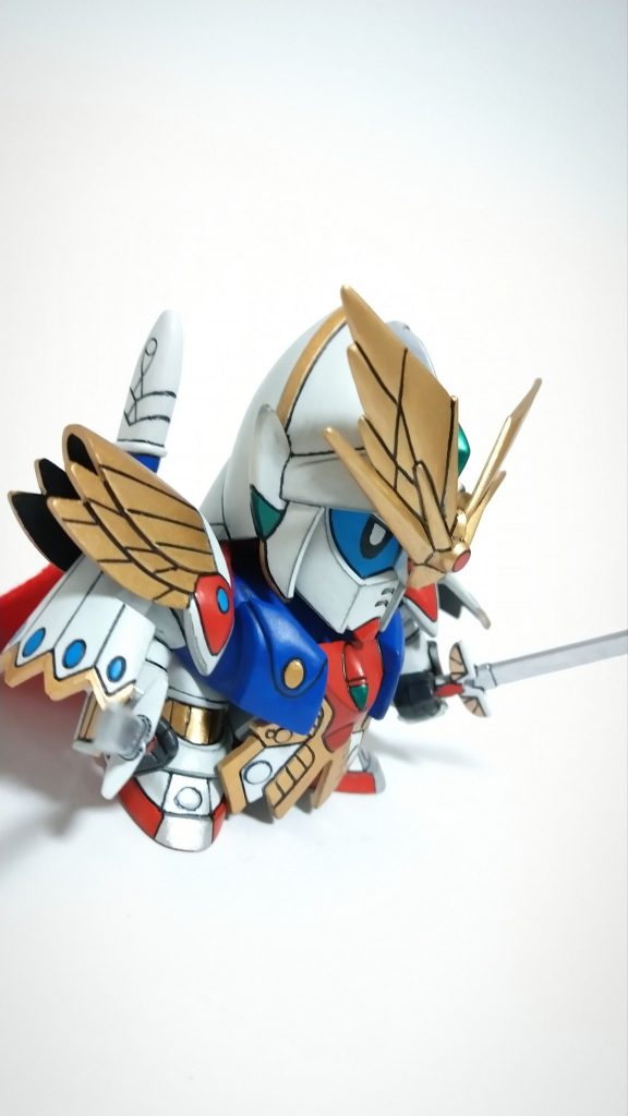 全体的にゴールドの配色が多いです