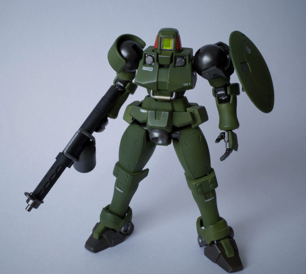 エアブラシを落として壊してしまったので新調しました。充電式からのL5。圧が強いので、前より濃く粘度の高い状態で吹けて作業時間が1/3くらいになりました。最高。またタミヤアクリルも初めて使ってみました。もったりとした艶消しのNATOグリーンがリーオーのイメージにぴったりでとても満足です。他の色も使ってみたい。それと写真を載せすぎるとなかなか表示されないので、今回は枚数控えめで。