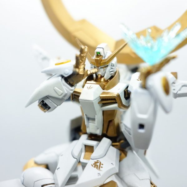 デスティニーガンダム・ホワイトロータス