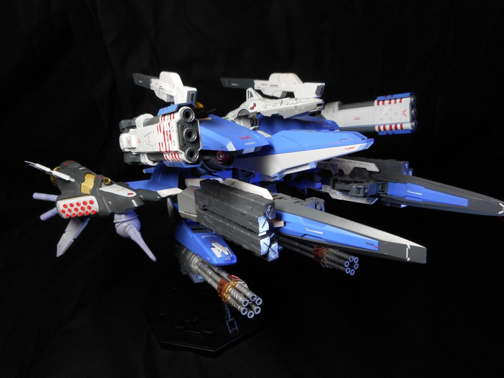 ネオ・ジーファルコン　メーネ