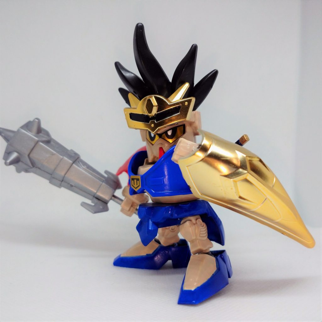 左手には、巨大な手甲、大鋼撃甲【だいこうげきこう】を装備