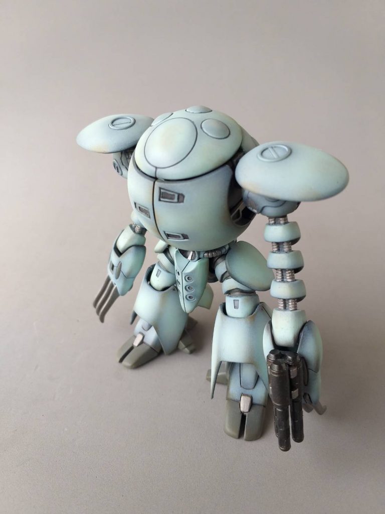 装甲を閉じると…SF3Dのアレに見えなくもないですね…(;^_^A