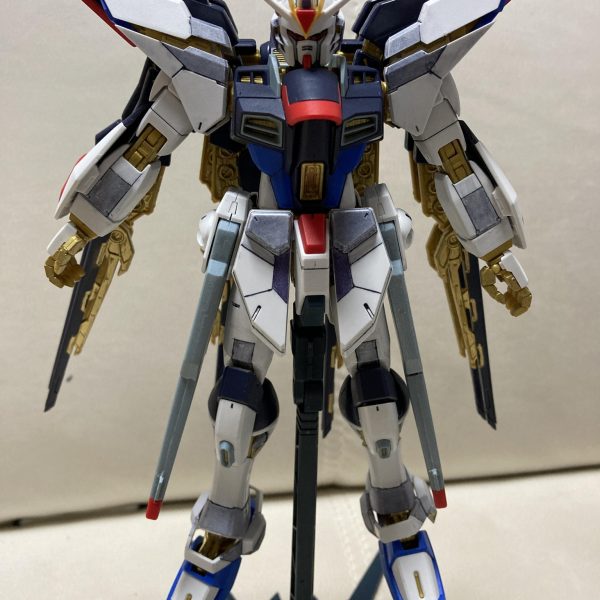 MGストライクフリーダムガンダム制作中