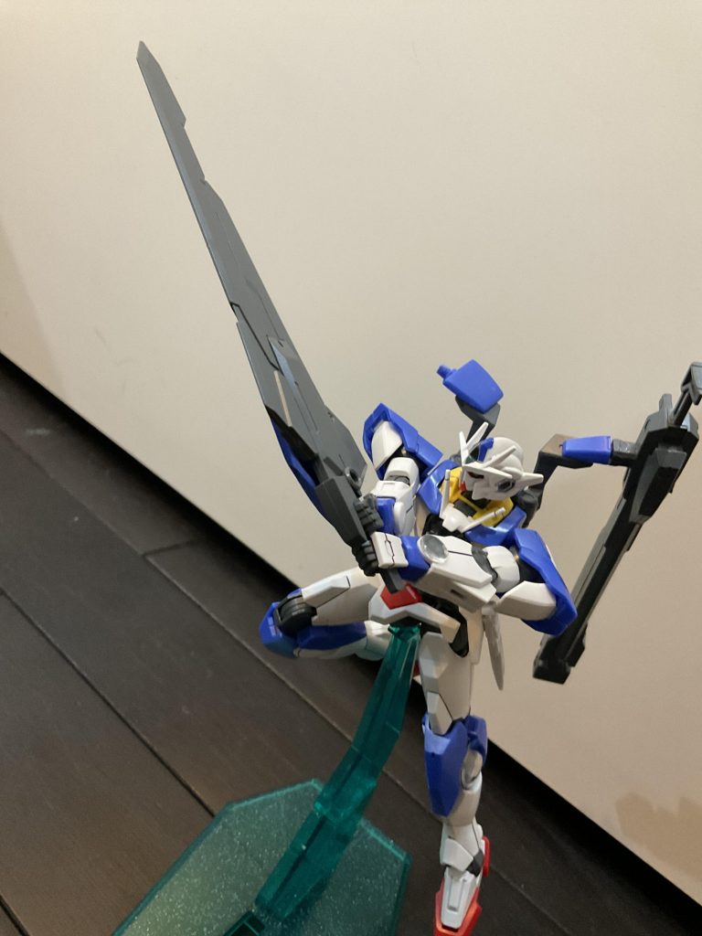 名前の由来は武器の色や武装の多さにより交戦的なイメージがあったから死神という意味でリーパーです。今度初ウェザリングにチャレンジしようかなぁ、と思ってます。